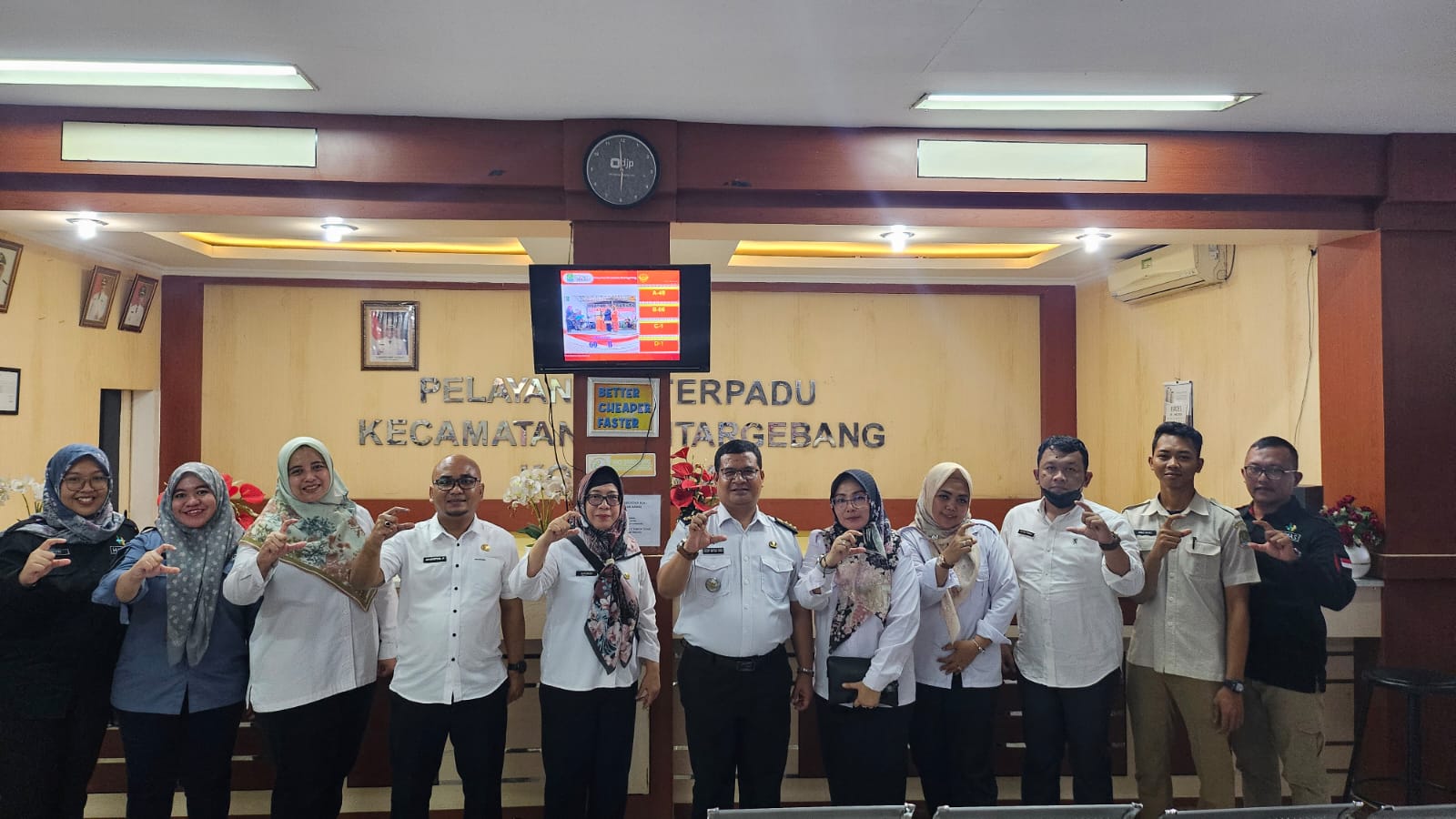 Bagian Humas Giat Monev di PPID Pelaksanan Kecamatan Bantargebang dan Bekasi Utara